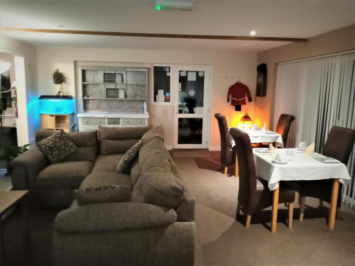 Hotel Maen Hir Menai Bridge Zewnętrze zdjęcie