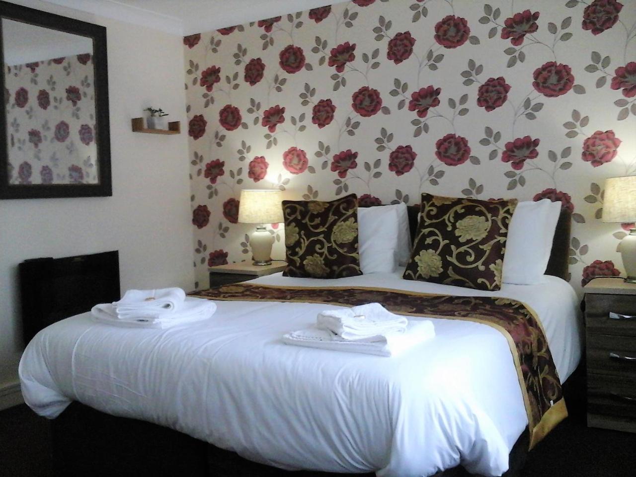 Hotel Maen Hir Menai Bridge Zewnętrze zdjęcie