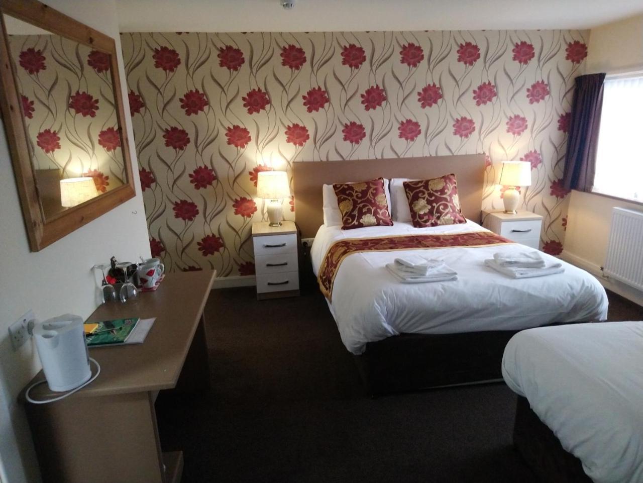 Hotel Maen Hir Menai Bridge Zewnętrze zdjęcie