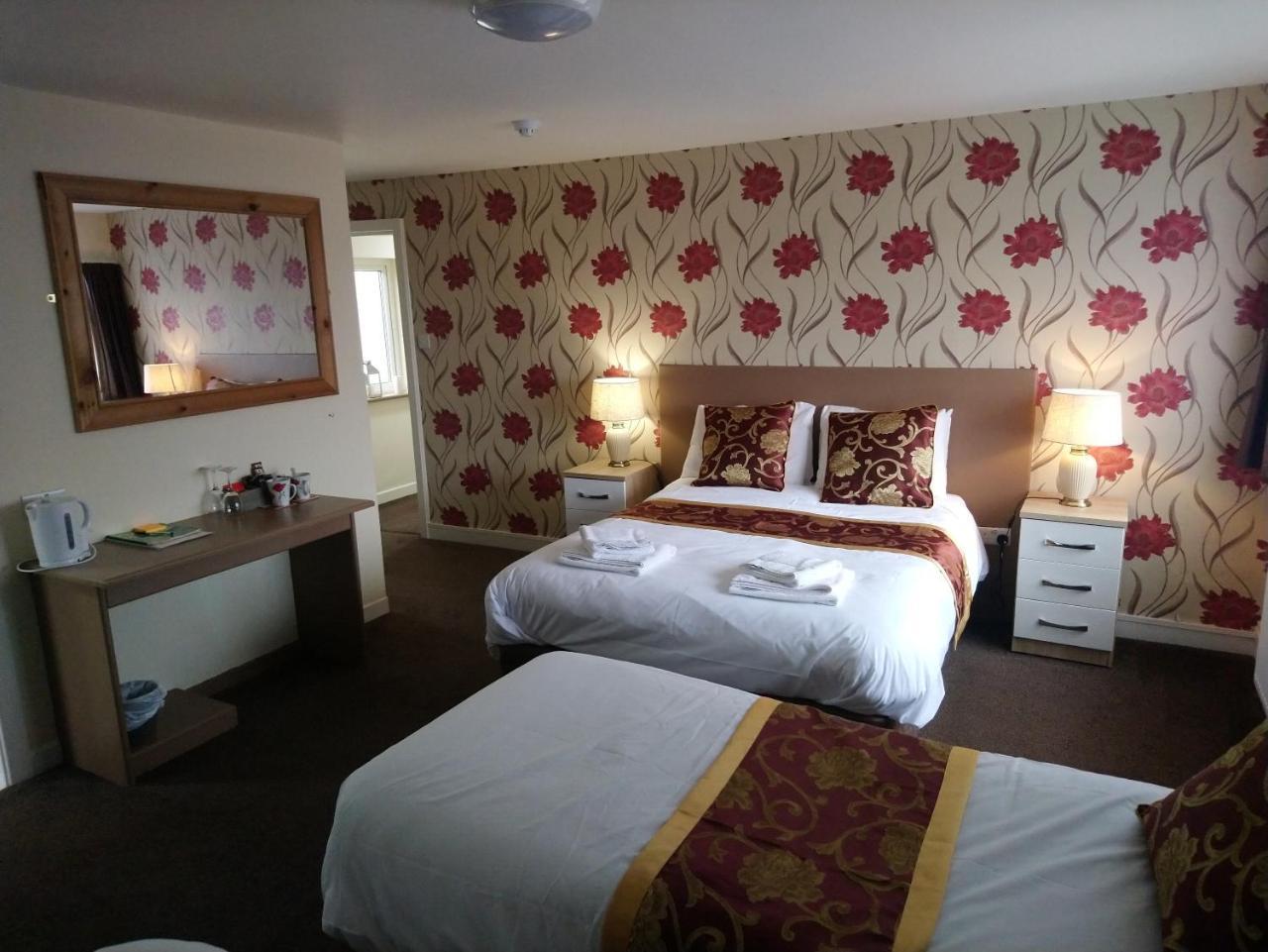 Hotel Maen Hir Menai Bridge Zewnętrze zdjęcie